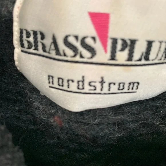 Nordstrom Brass Plum vintage wool sweater gray and red size medium - Picture 6 of 7